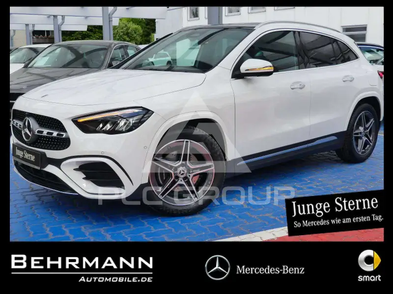 2025 Mercedes Benz GLA 200