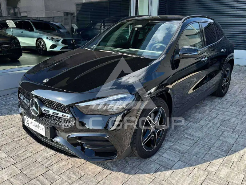 2025 Mercedes Benz GLA 200