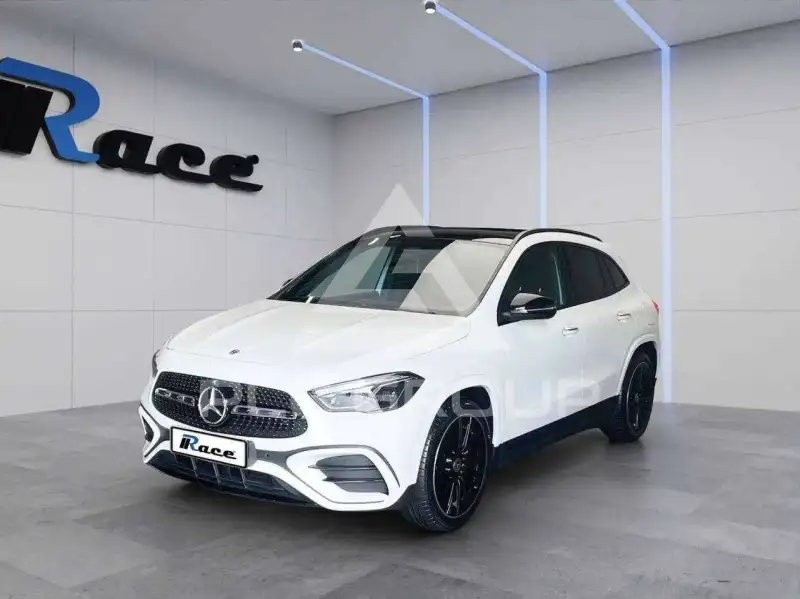 2025 Mercedes Benz GLA 200
