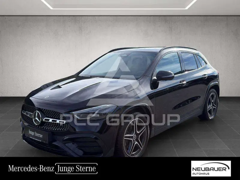 2025 Mercedes Benz GLA 200
