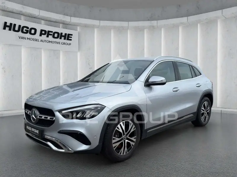 2025 Mercedes Benz GLA 200