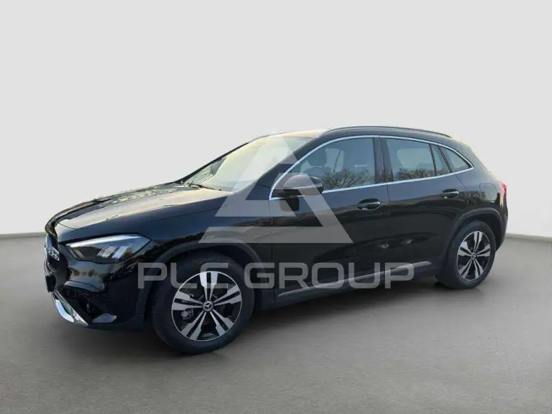 2025 Mercedes Benz GLA 200
