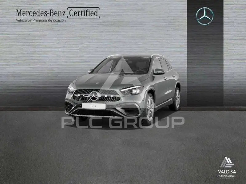 2025 Mercedes Benz GLA 200