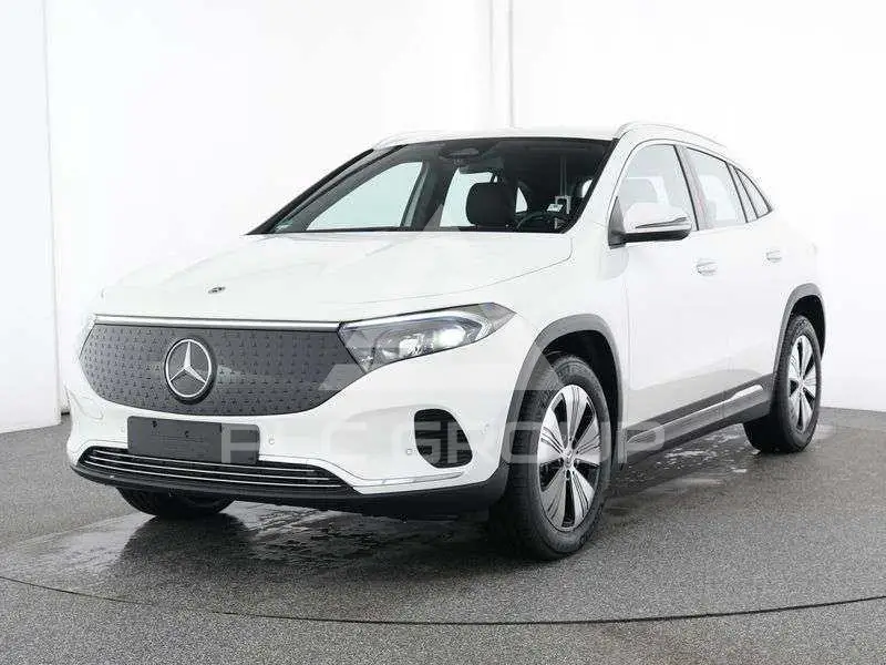 2025 Mercedes Benz EQA