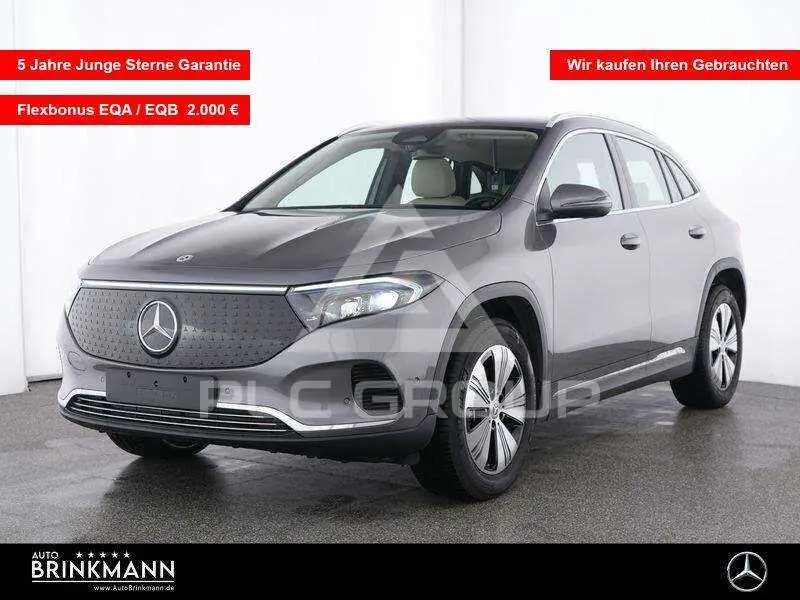 2025 Mercedes Benz EQA