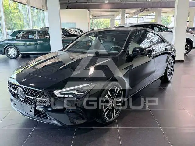 2025 Mercedes Benz CLA 180