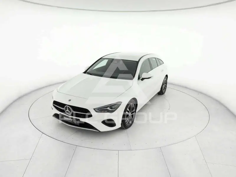 2025 Mercedes Benz CLA 180