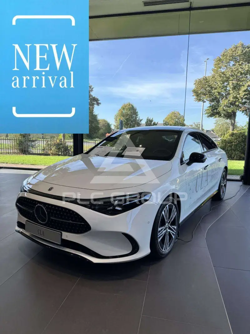 2025 Mercedes Benz CLA 180