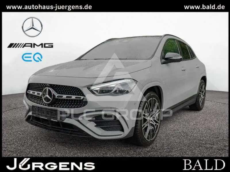 2025 Mercedes Benz GLA 220