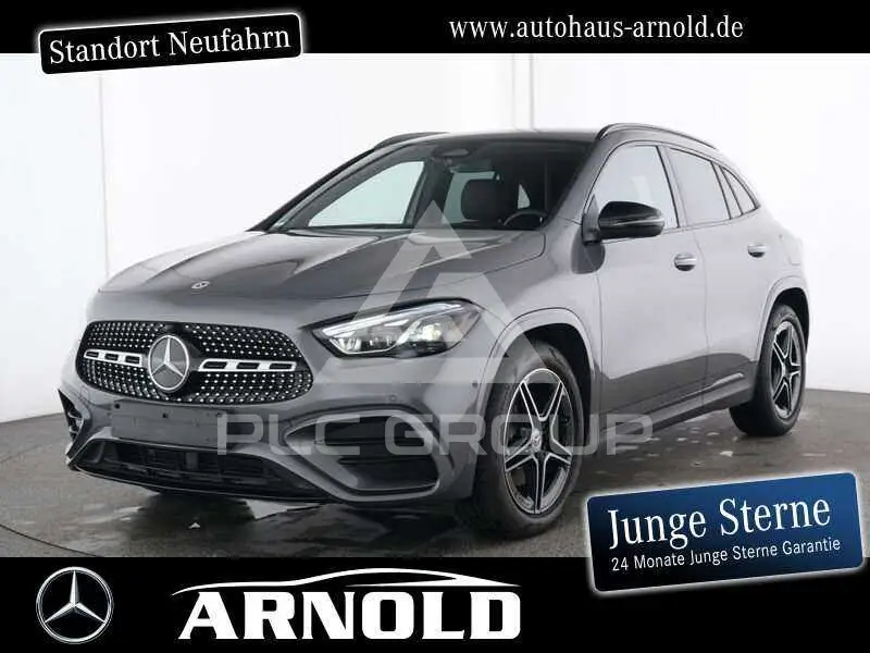 2025 Mercedes Benz GLA 220