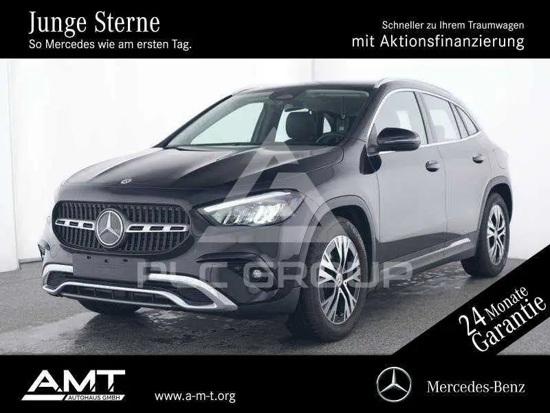 2025 Mercedes Benz GLA 220