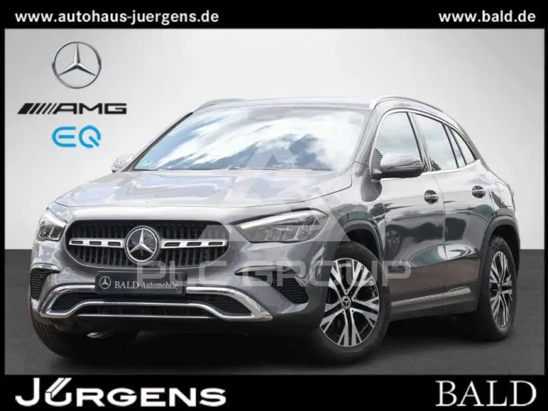 2025 Mercedes Benz GLA 220