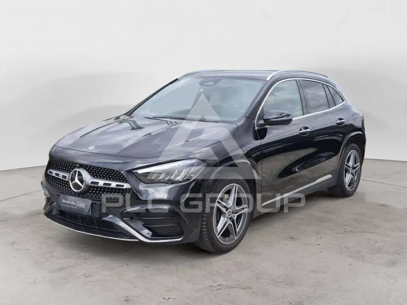 2025 Mercedes Benz GLA 220
