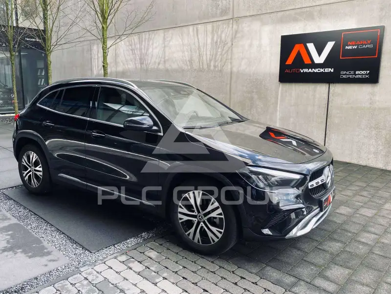 2025 Mercedes Benz GLA 220