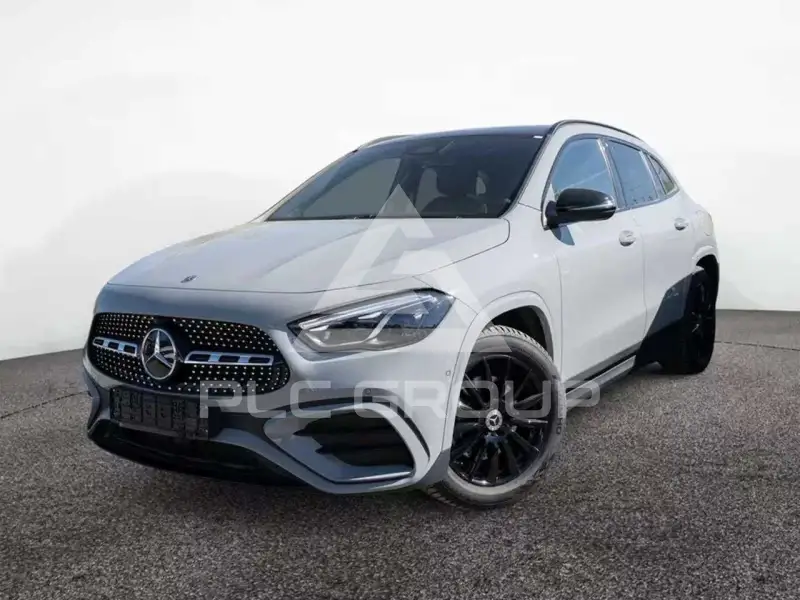 2025 Mercedes Benz GLA 220
