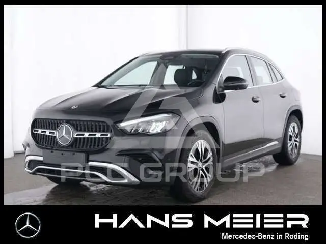 2025 Mercedes Benz GLA 220