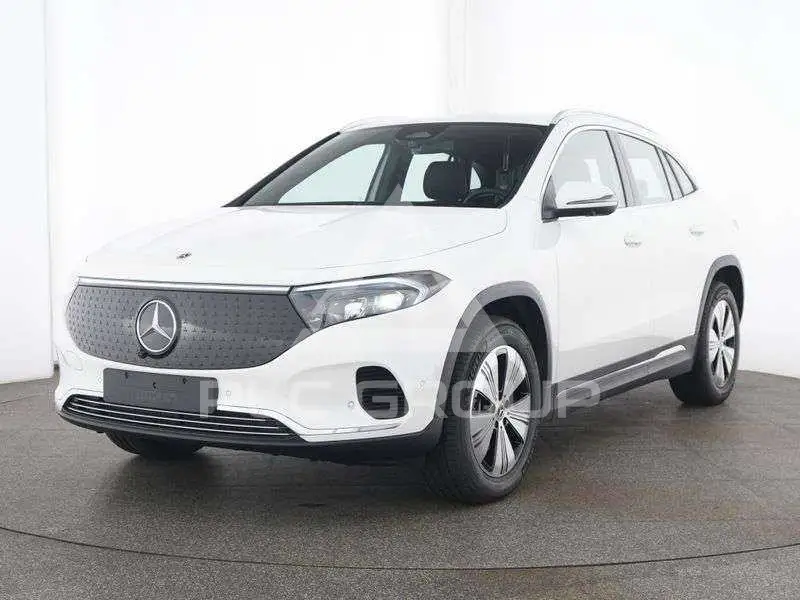 2025 Mercedes Benz EQA