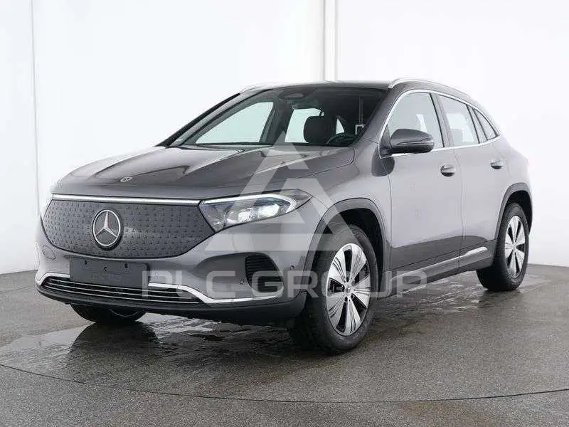 2025 Mercedes Benz EQA