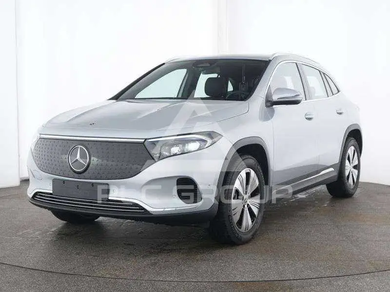 2025 Mercedes Benz EQA
