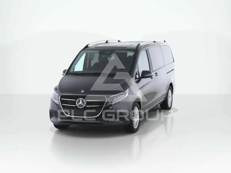 2025 Mercedes Benz V 220