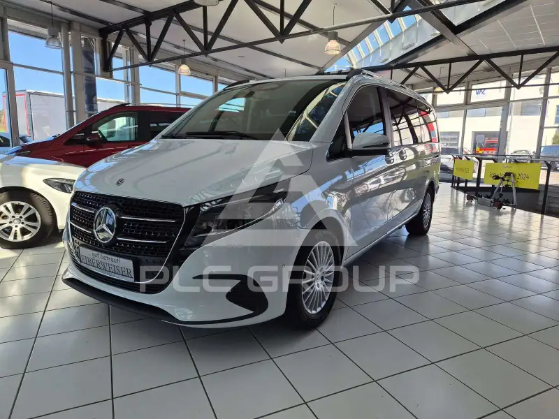 2025 Mercedes Benz V 220