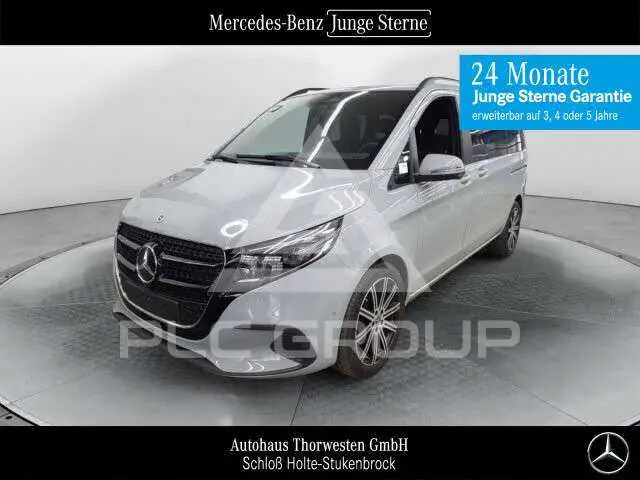 2025 Mercedes Benz V 220