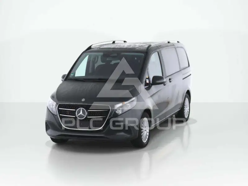 2025 Mercedes Benz V 220