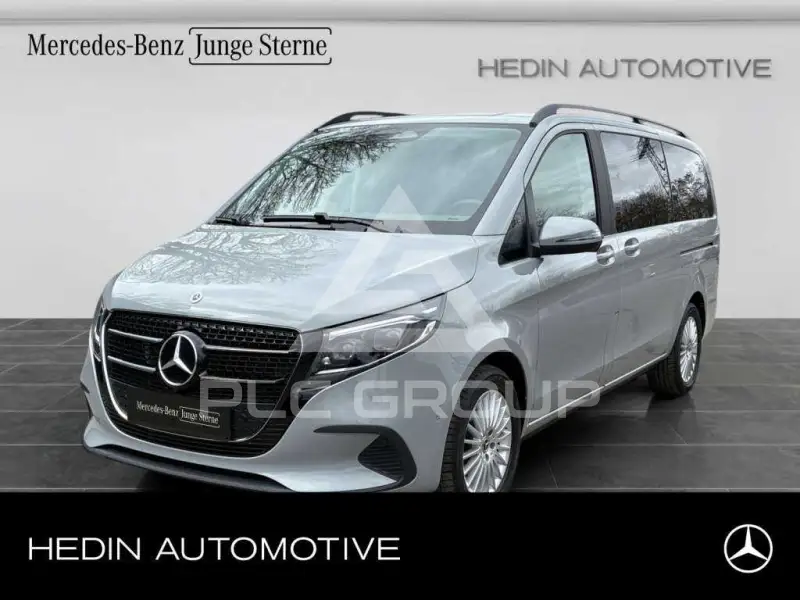 2025 Mercedes Benz V 220
