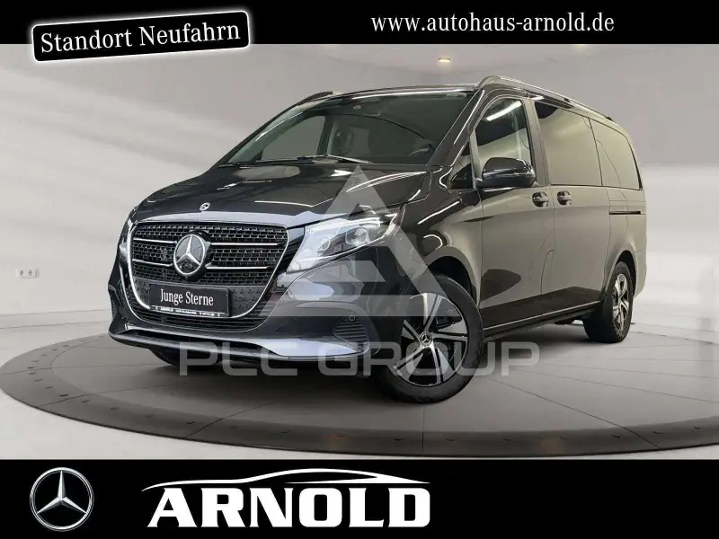 2025 Mercedes Benz V 220
