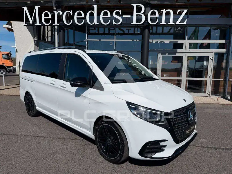 2025 Mercedes Benz V 220