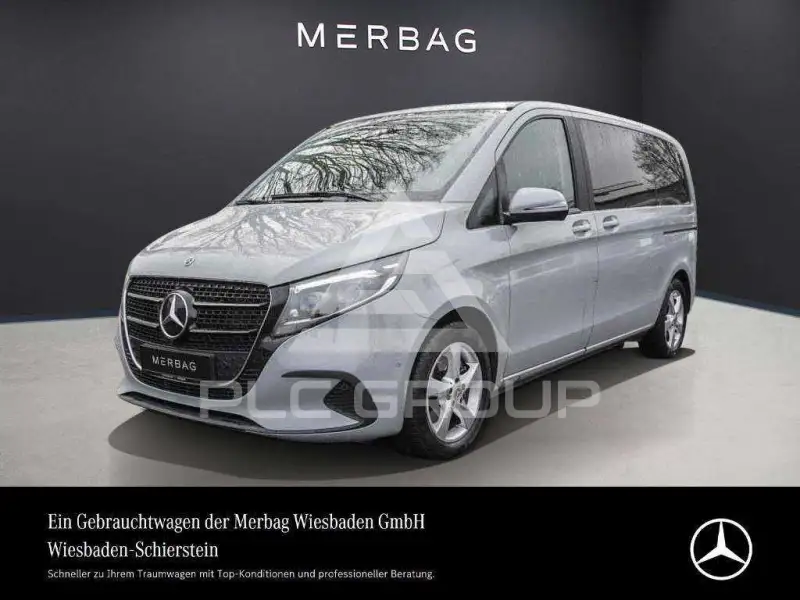 2025 Mercedes Benz V 220