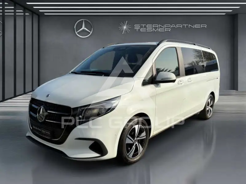 2025 Mercedes Benz V 220