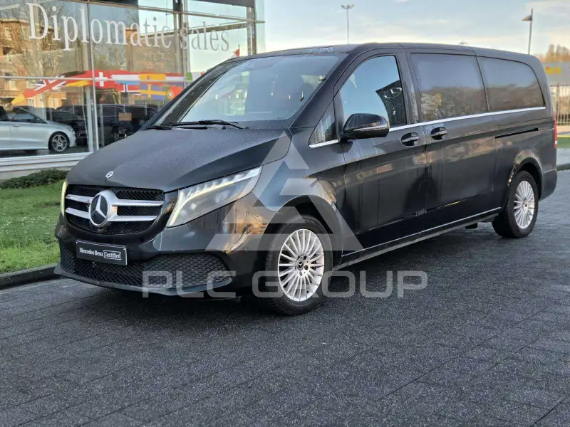2025 Mercedes Benz V 220