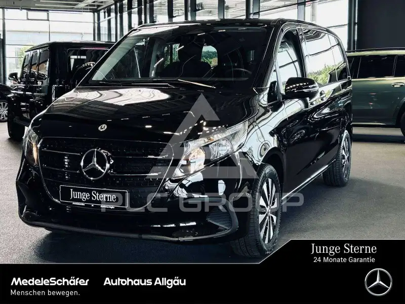 2025 Mercedes Benz V 220