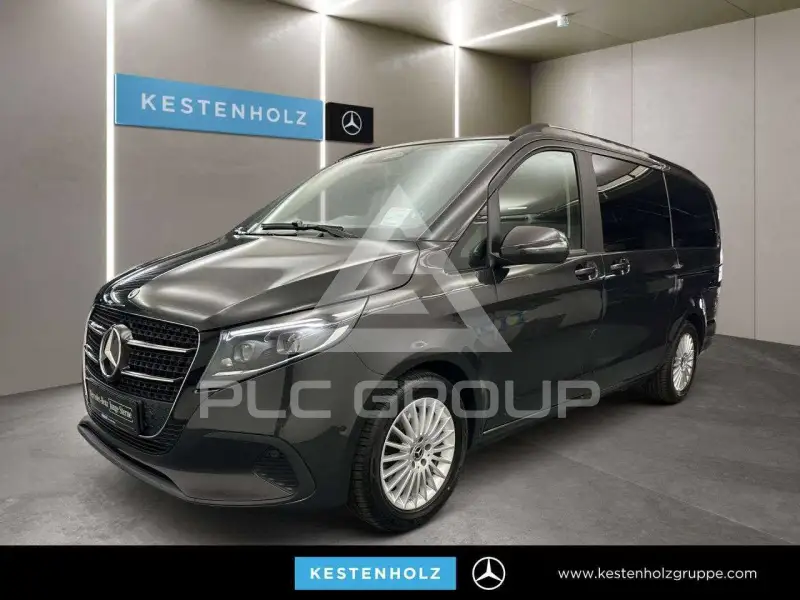 2025 Mercedes Benz V 220