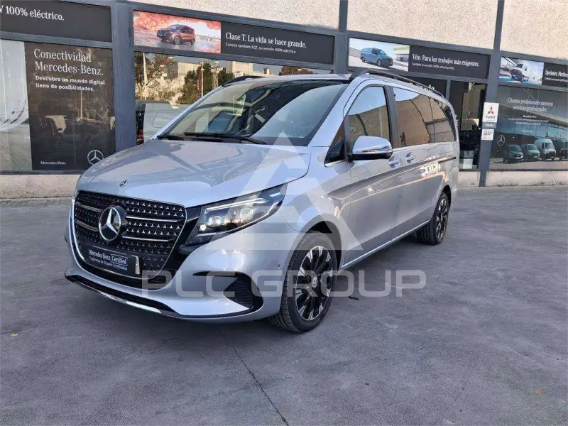 2025 Mercedes Benz V 220