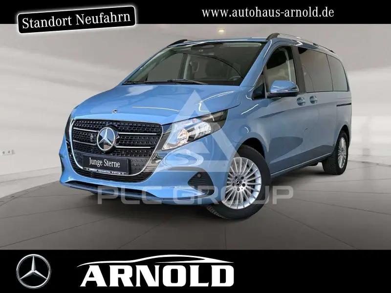 2025 Mercedes Benz V 220