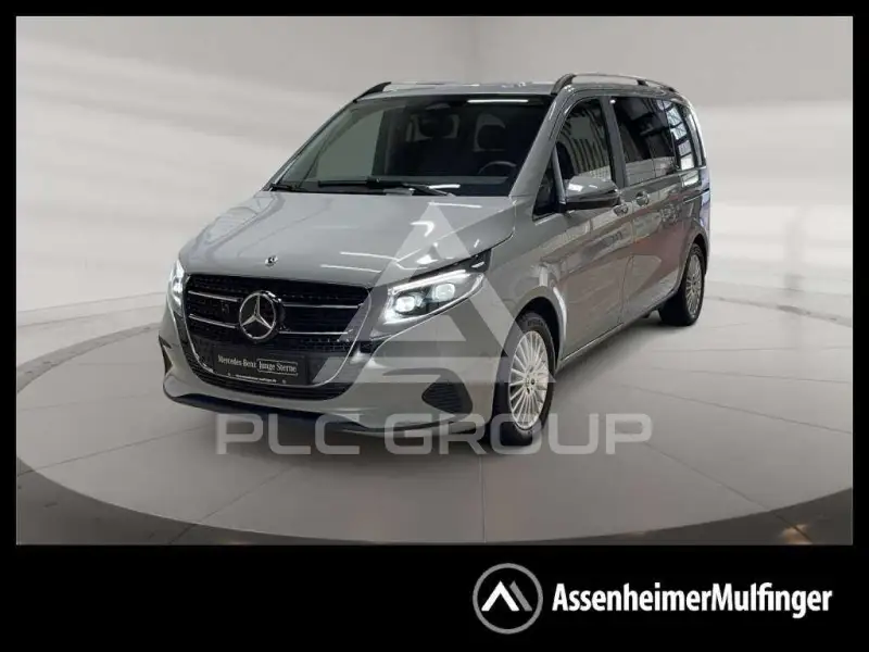 2025 Mercedes Benz V 220