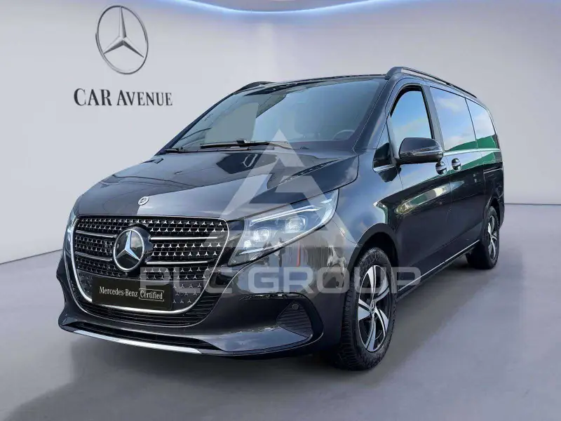 2025 Mercedes Benz V 220
