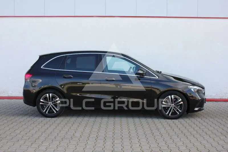 2025 Mercedes Benz B 180