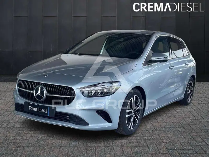 2025 Mercedes Benz B 180