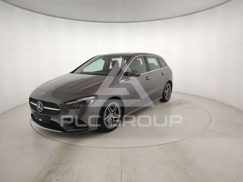 2025 Mercedes Benz B 180