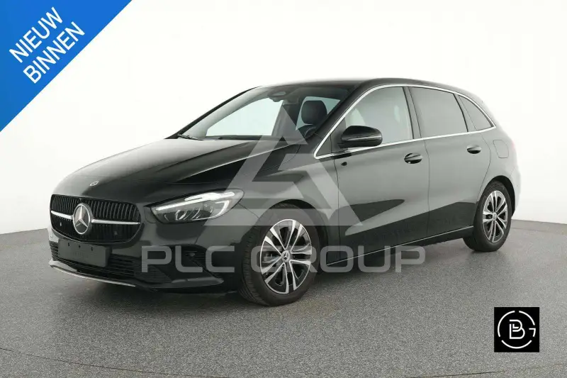 2025 Mercedes Benz B 180