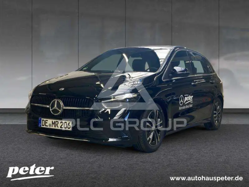 2025 Mercedes Benz B 180