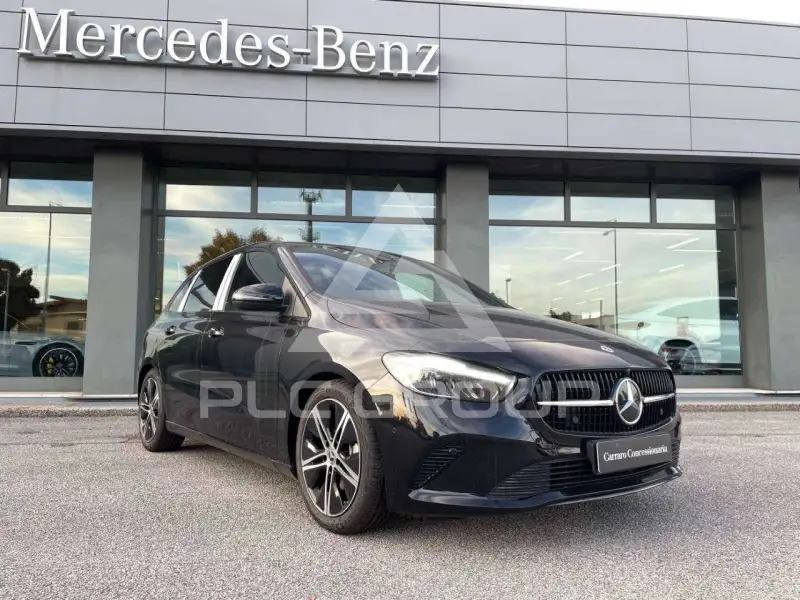 2025 Mercedes Benz B 180