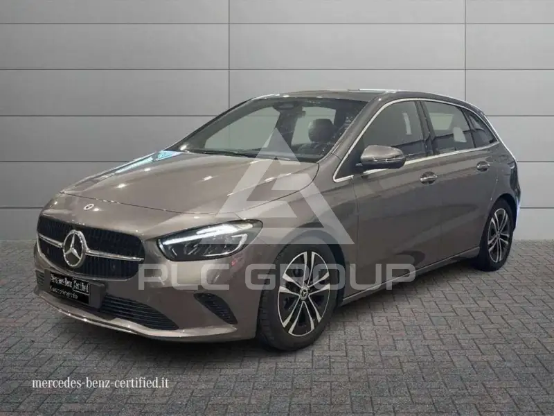 2025 Mercedes Benz B 180