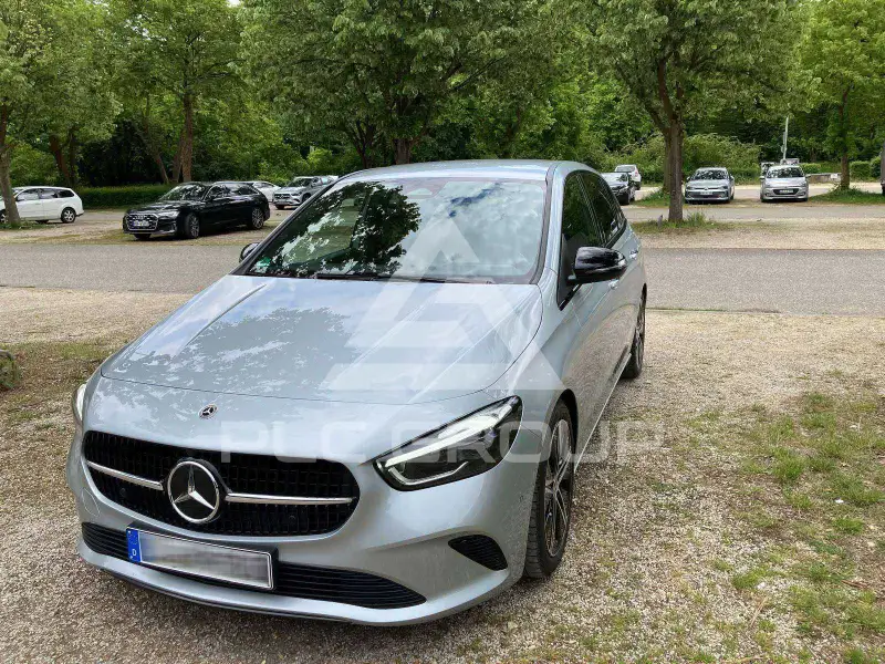 2025 Mercedes Benz B 180