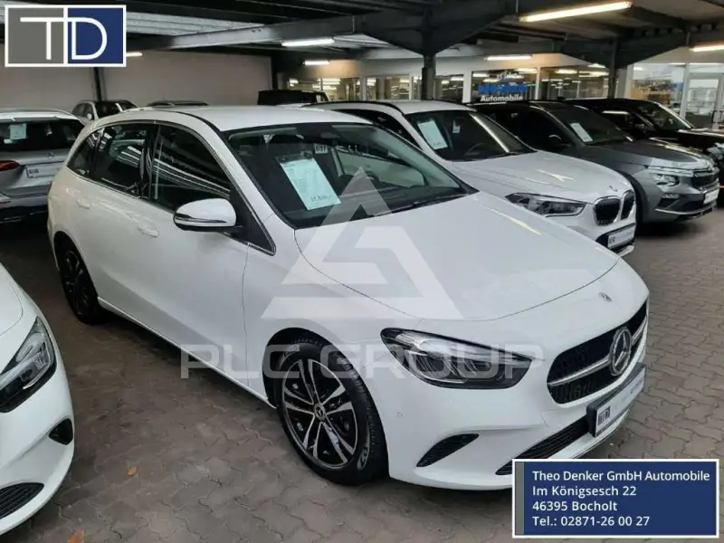 2025 Mercedes Benz B 180