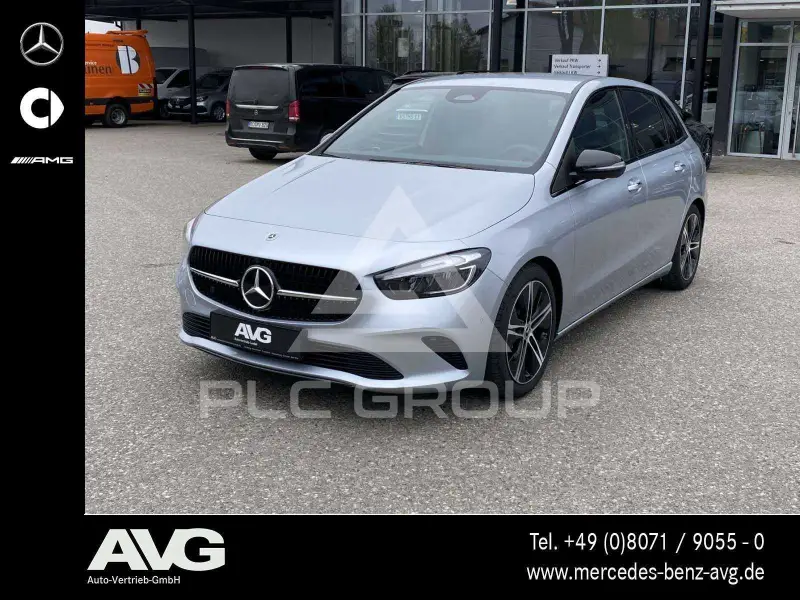 2025 Mercedes Benz B 180
