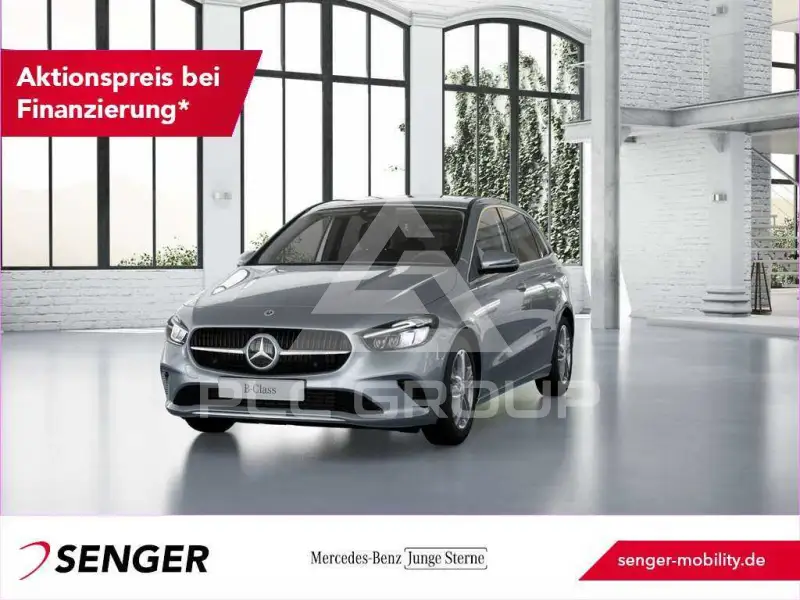 2025 Mercedes Benz B 180